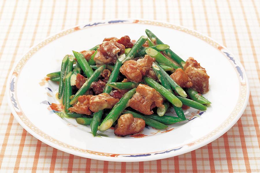 やきとりとニンニクの芽のピリ辛炒め