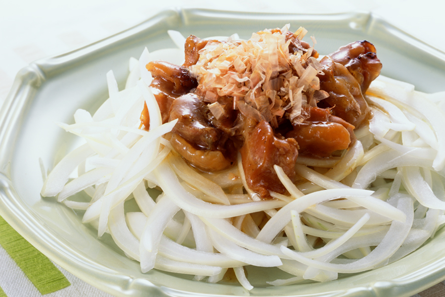 やきとりと新玉ねぎのサラダ