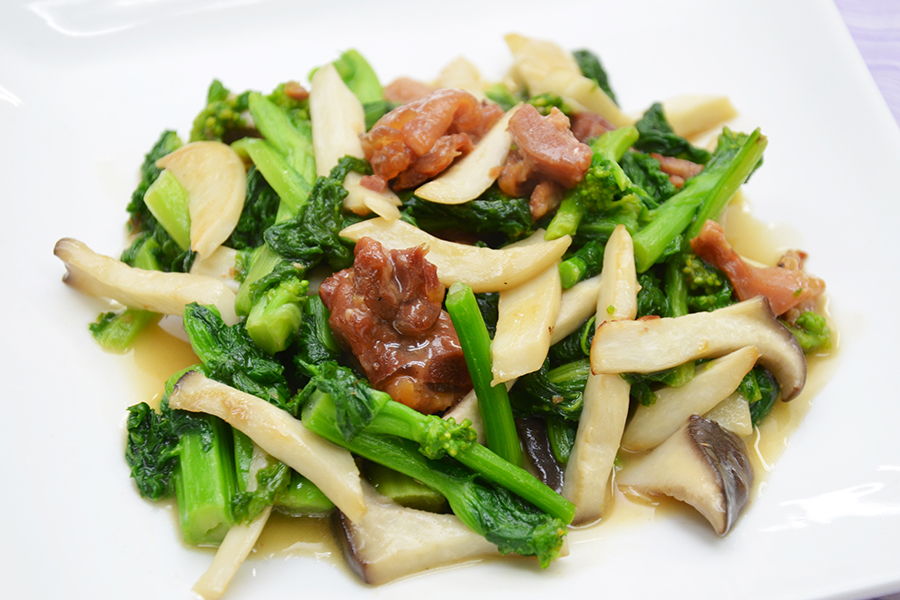 やきとりと菜花のバター炒め