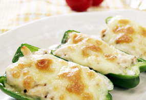 ピーマンのささみマヨ詰め