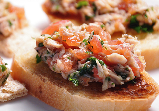 ツナとトマトのブルスケッタ