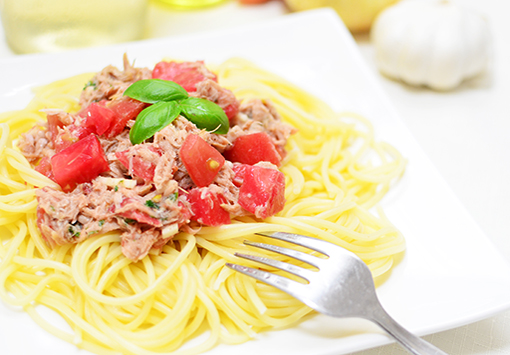 ツナとトマトの冷製パスタ